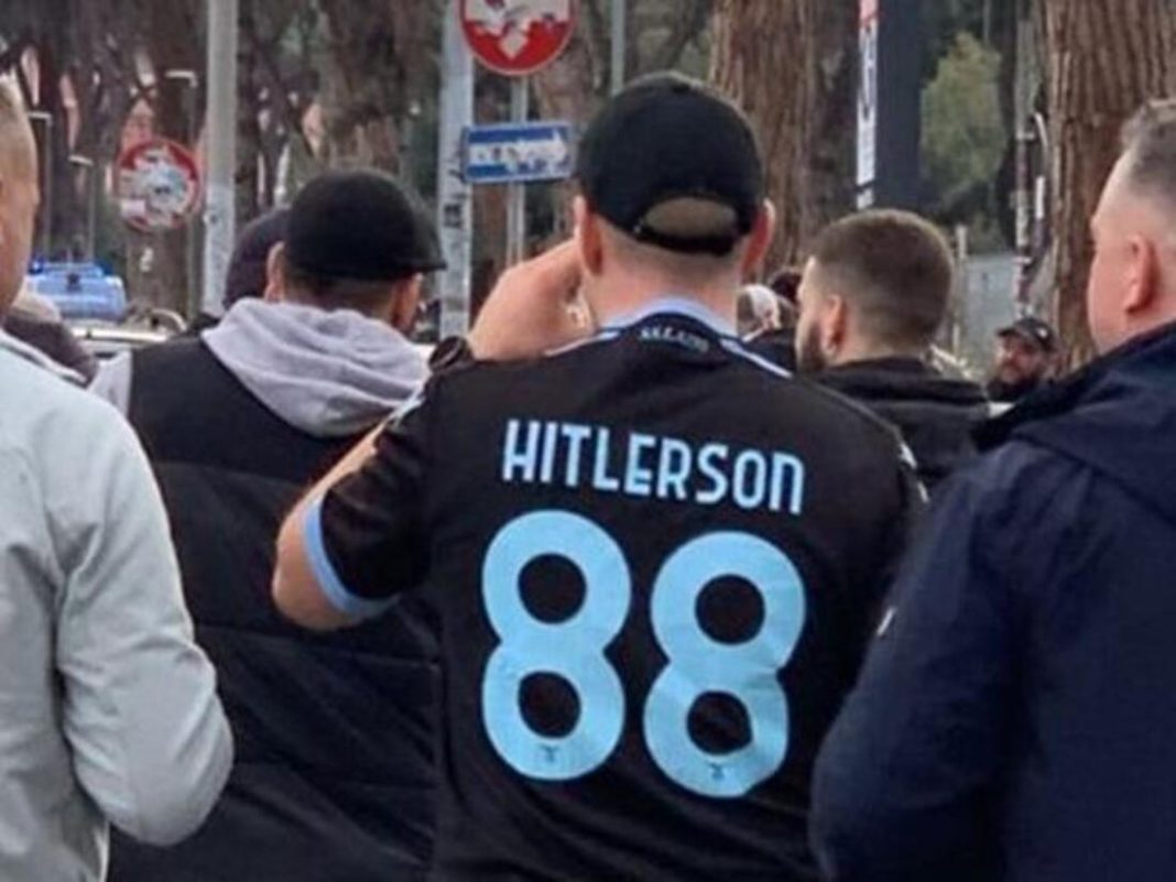 Maglia numero 88 cori antisemitismo Governo Piantedosi